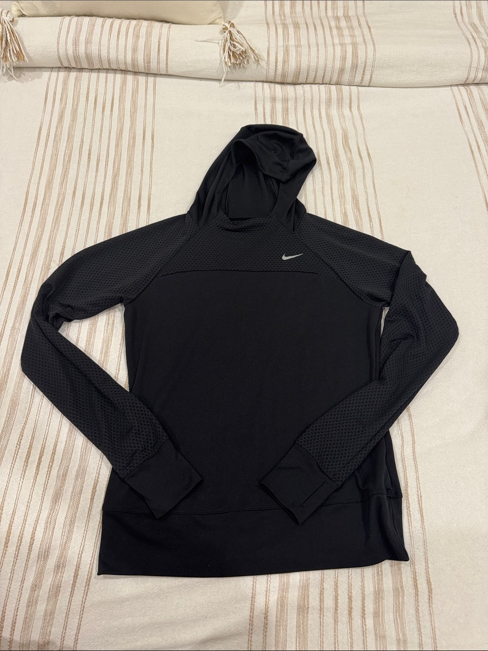 Nike Black Mesh-Sleeve Hooded Performance Top